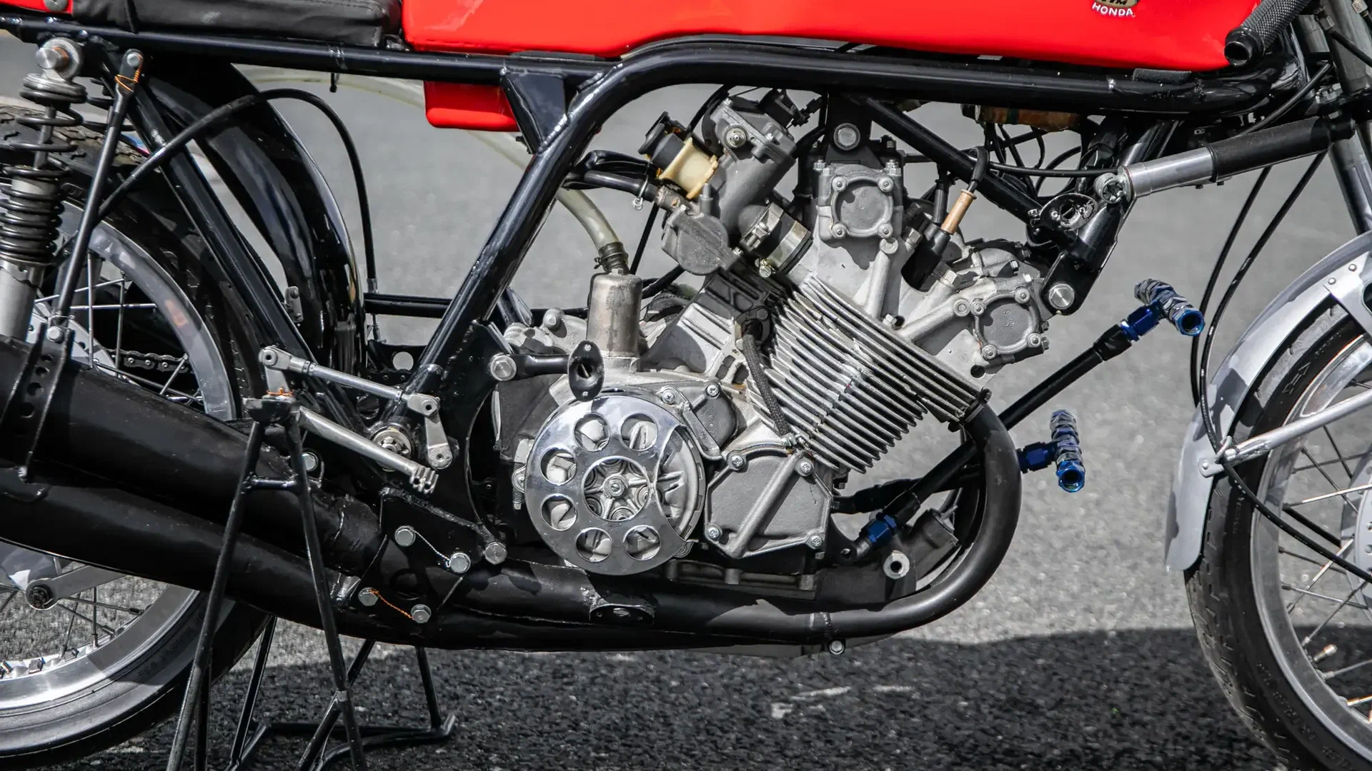 Honda RC173 de 1966 Mike Hailwood 4
