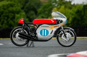 Honda RC173 de 1966 Mike Hailwood