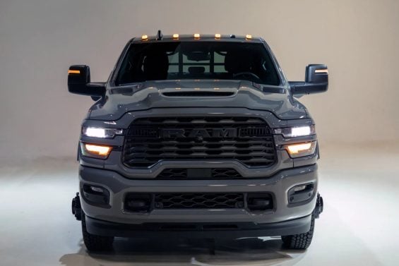 RAM Chassi Cab Night Edition 3 2027