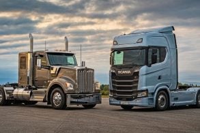 Kenworth W990 Scania 770S V8