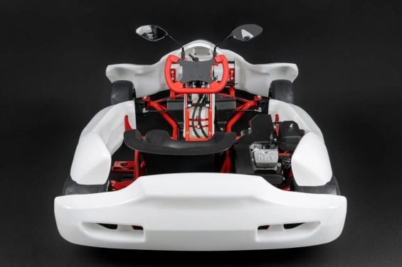 GR Kart Toyota traseira