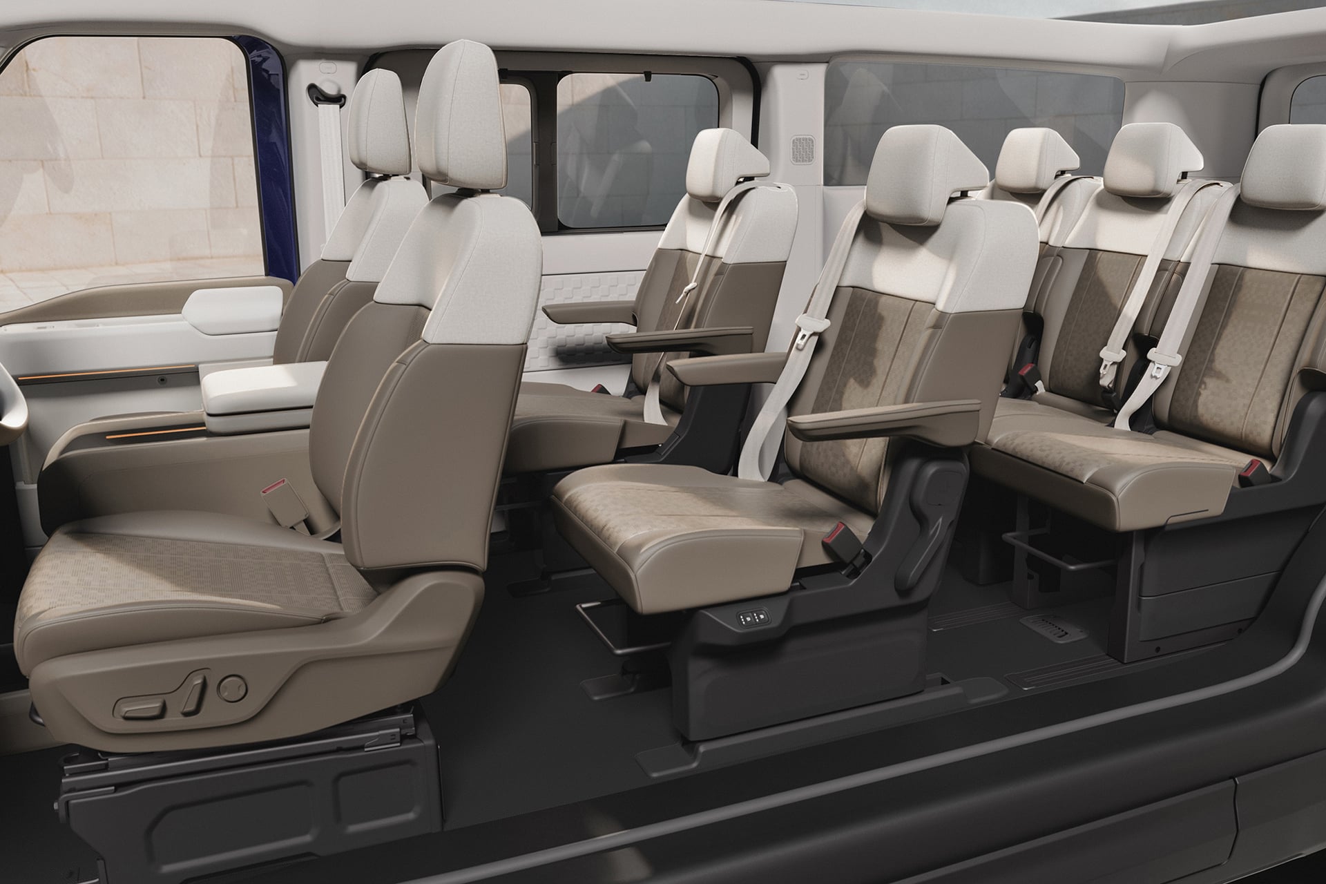 The Kia PV7 Passenger driver seat and interior space (2)
