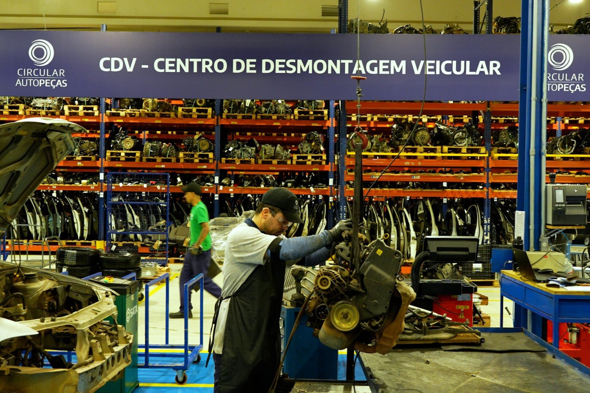 ‘Desmonte legalizado’ da Stellantis completa um ano com 1.150 carros reaproveitados