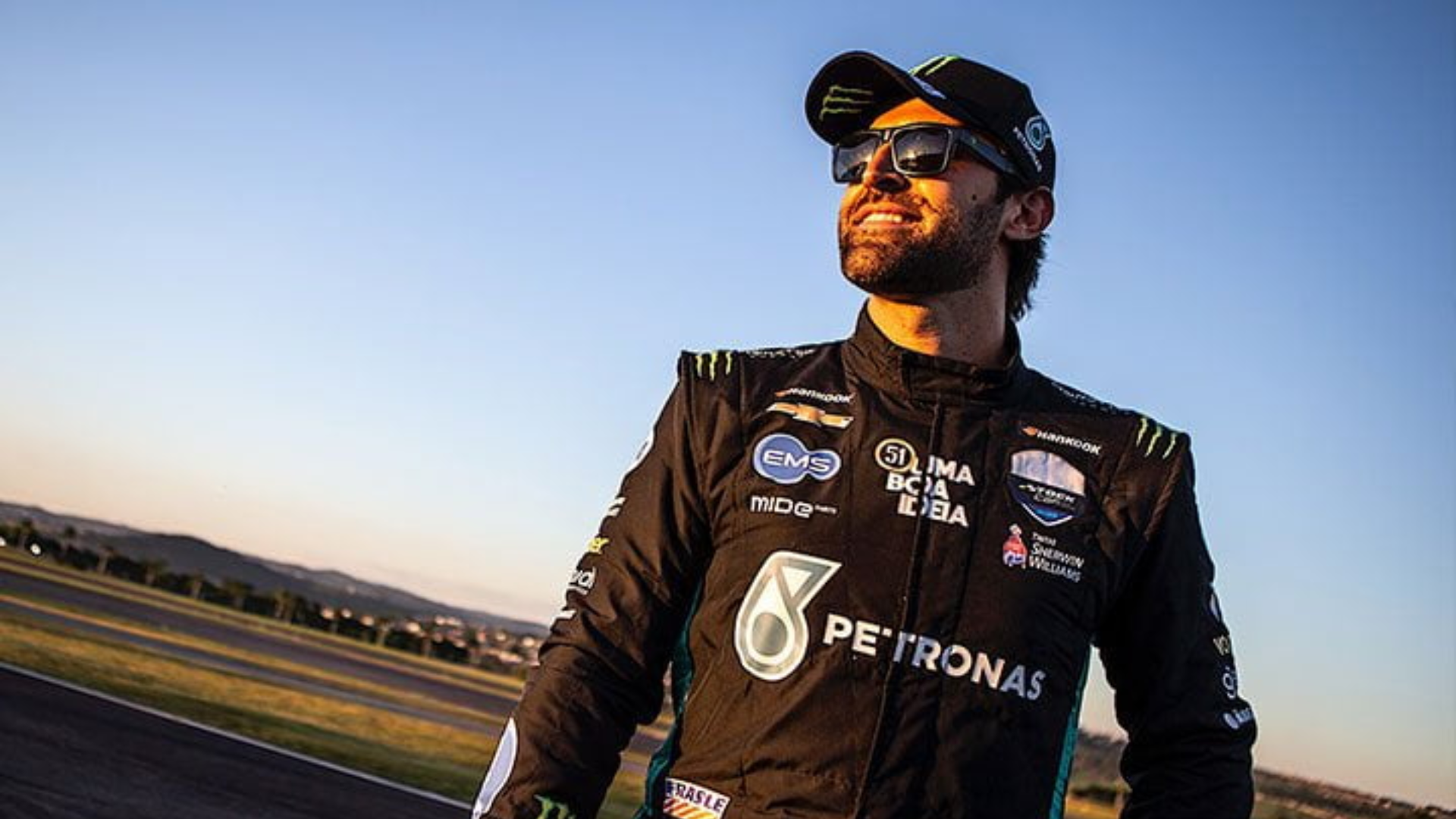 àtila Abre Stock Car Scuderia Bandeiras