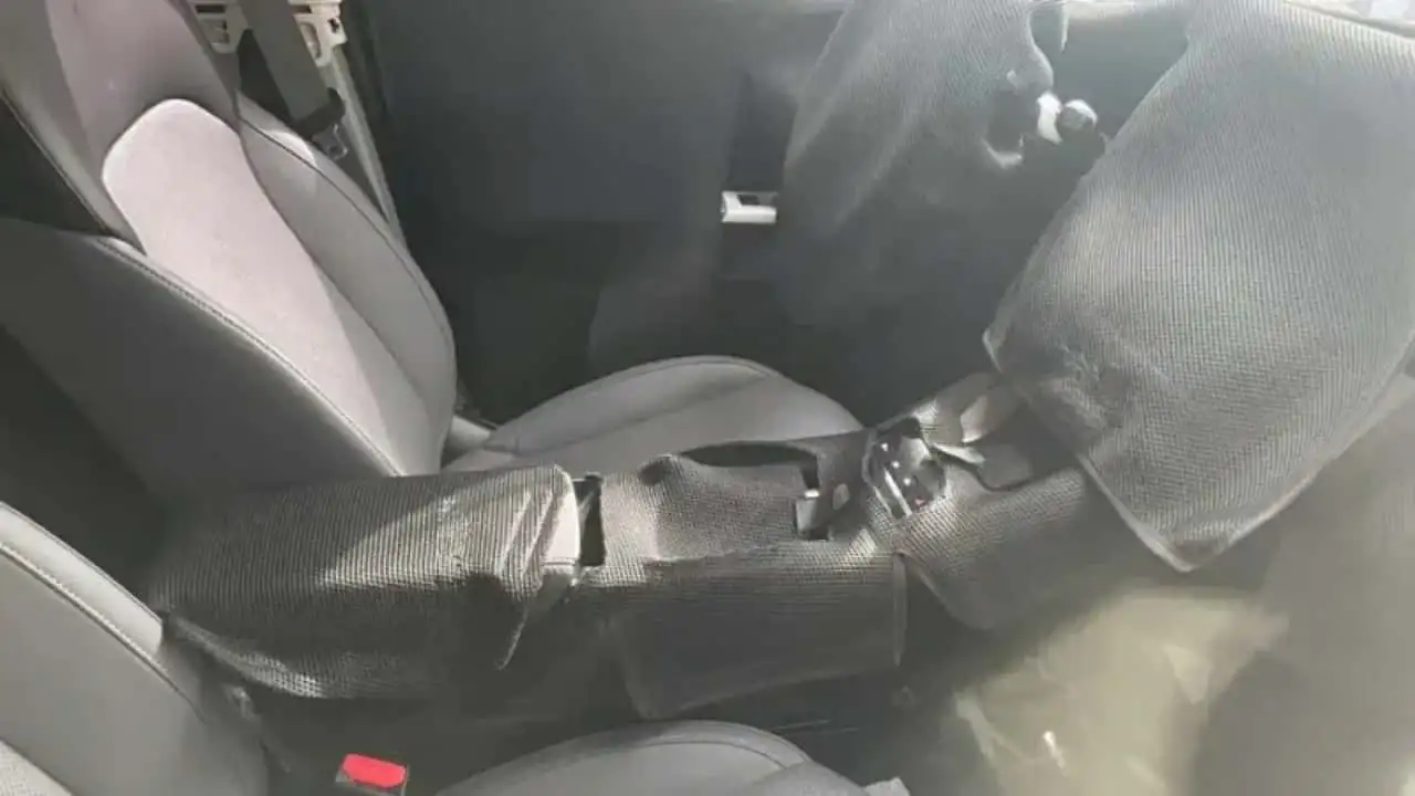 Flagra Geely E211 interior