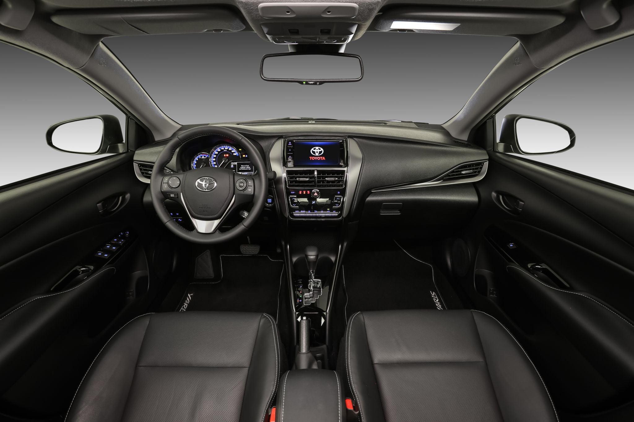 TOYOTA YARIS SEDAN 2018 INTERIOR PAINEL QUADRO DE INSTRUMENTOS TOYOTA YARIS SEDAN 2018 INTERIOR PAINEL QUADRO DE INSTRUMENTOS