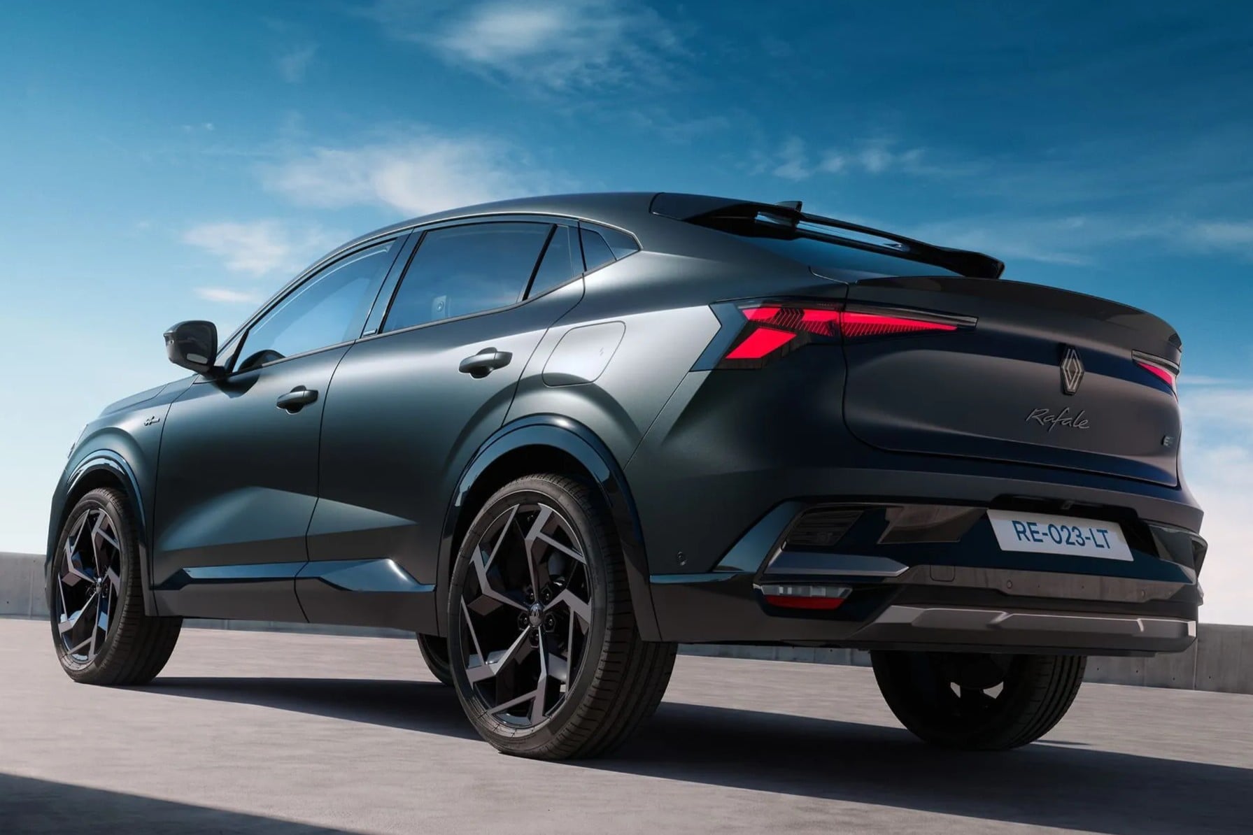 Renault Rafale Hypnotic Traseira