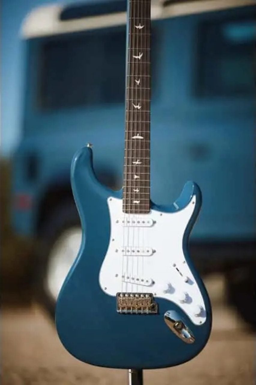 guitarra rand rover 4