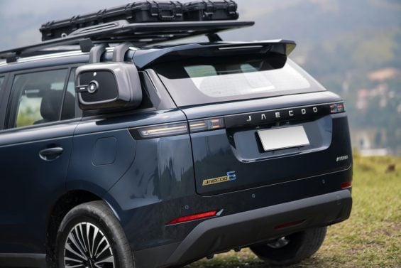 Jaecoo 5 Prestige 2027 azul detalhe traseira