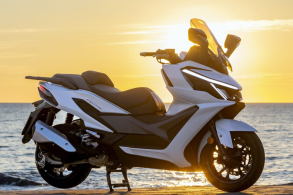 Dafra SYM Cruisym 400 (5)