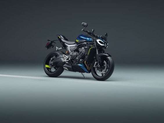 Triumph Street Triple 798 RS (2)