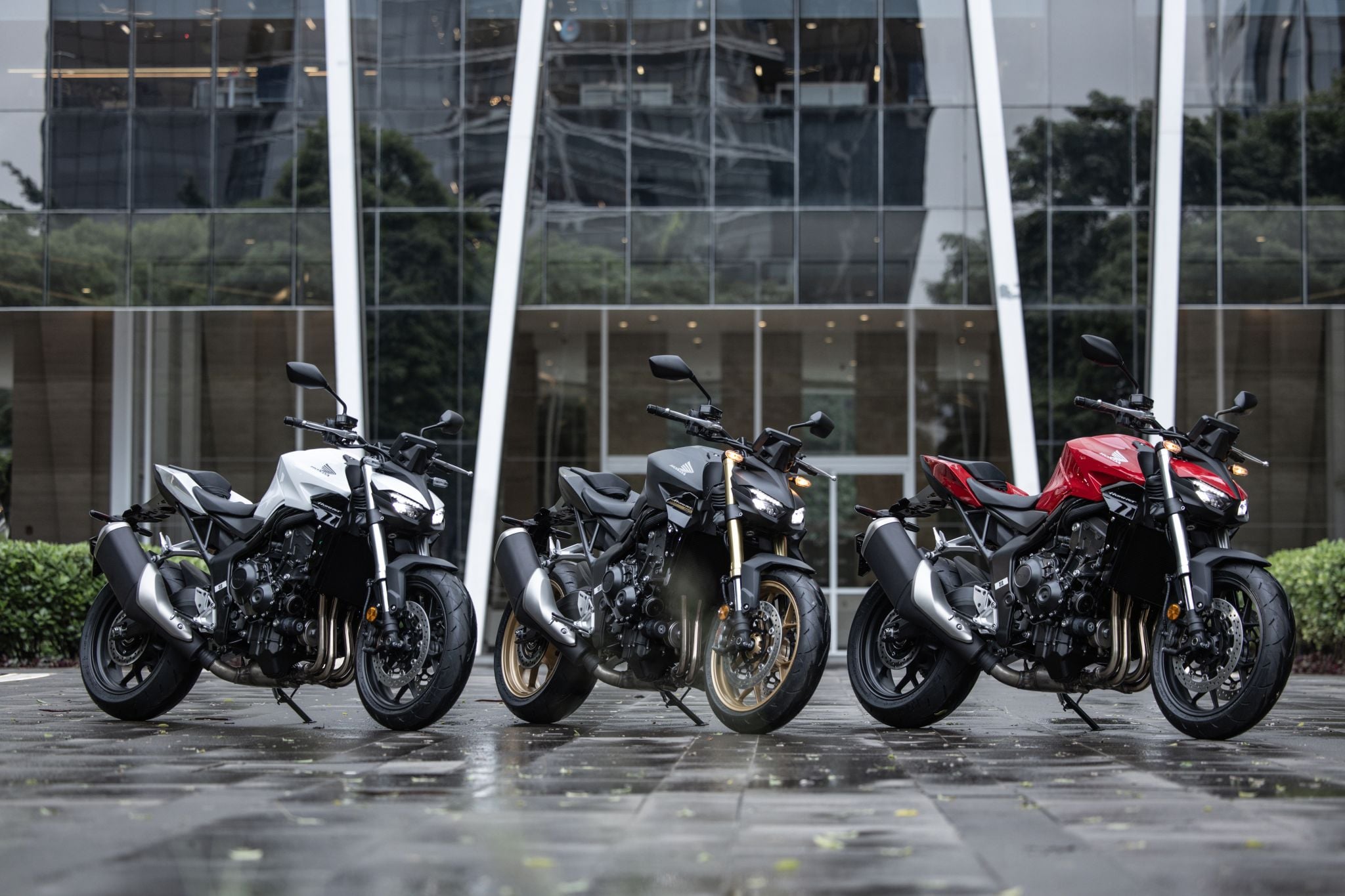 Honda CB1000 Hornet (2)