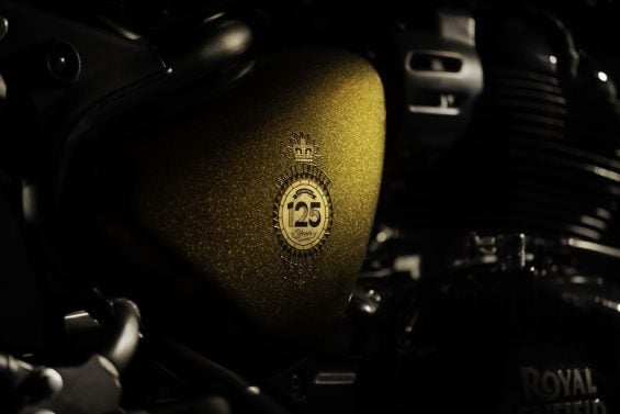Royal Enfield Classic 650 Hypershift 125th Anniversary Edition (6)