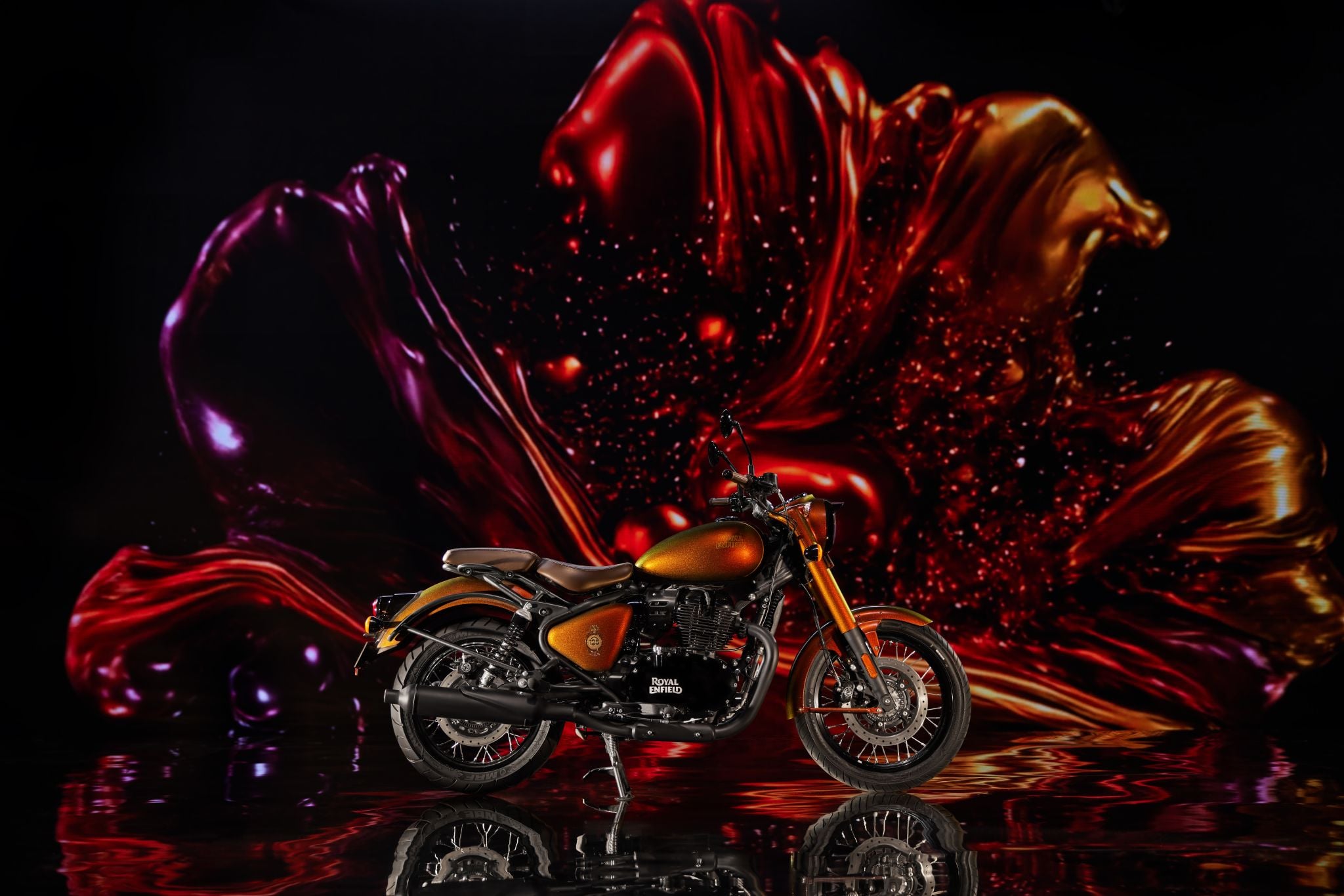 Royal Enfield Classic 650 Hypershift 125th Anniversary Edition (1)