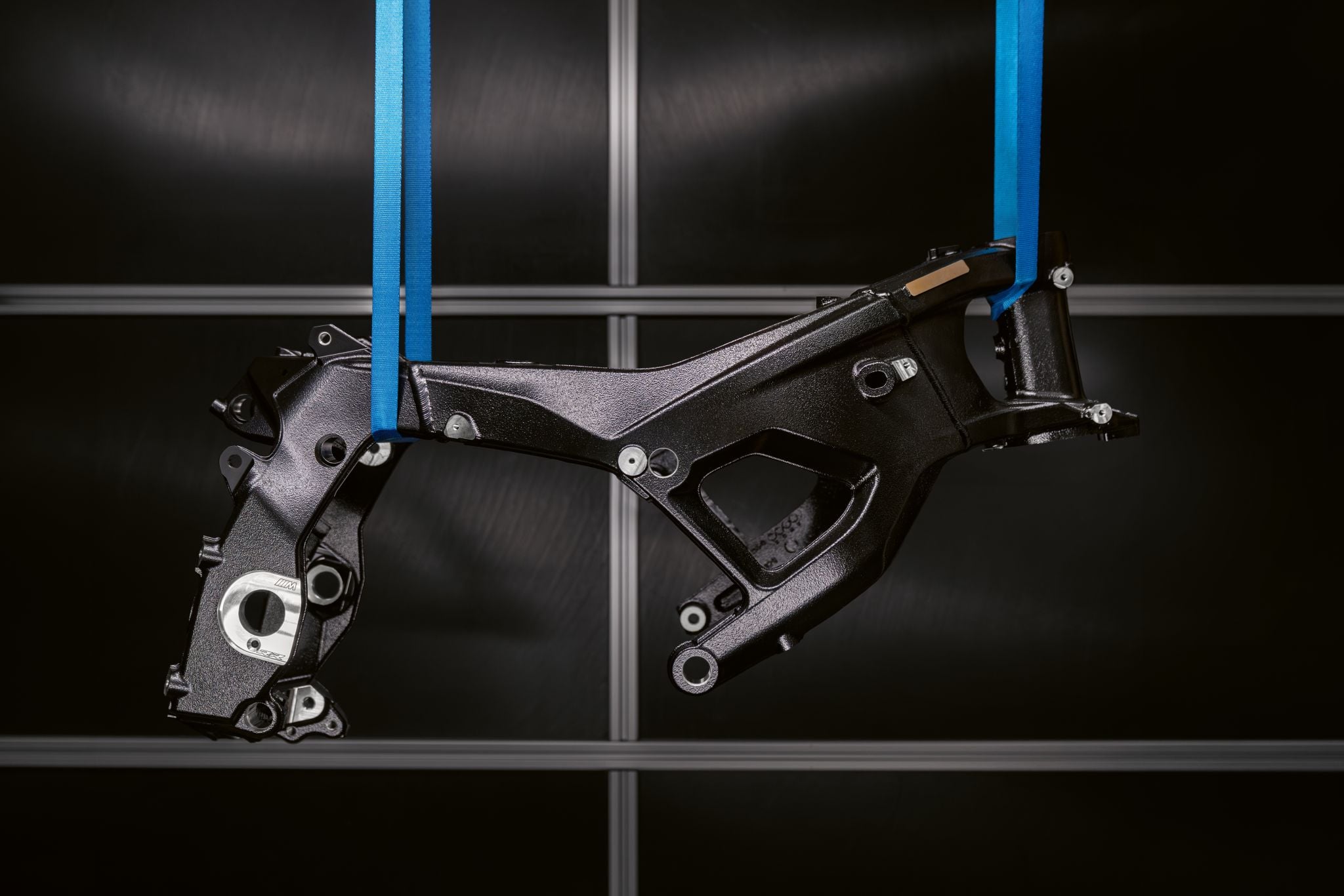 Novo chassi da BMW M 1000 RR (16)