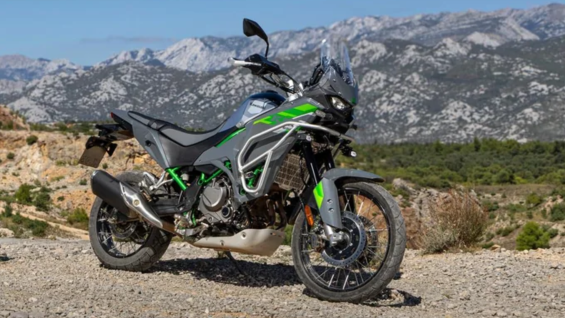 Kawasaki KLE 650 (8)