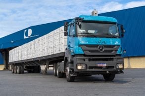 Caminhão autonômo portuário com tecnologia da Lume Robotics divulgação