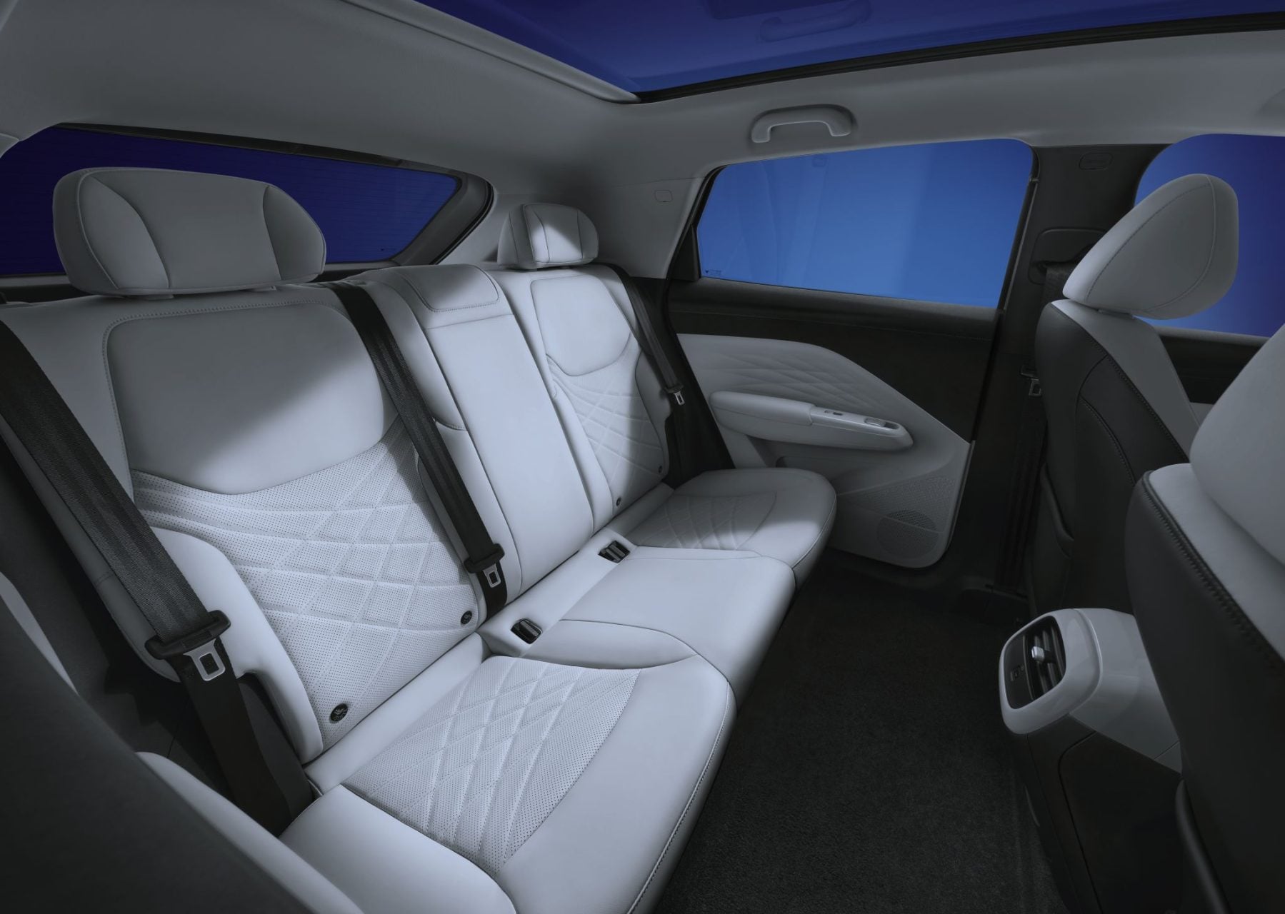 BAIC arcfox t1 interior banco traseiro
