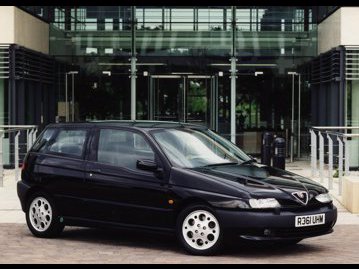 alfa-romeo 145-quadrifoglio-20-16v-1999 lateral