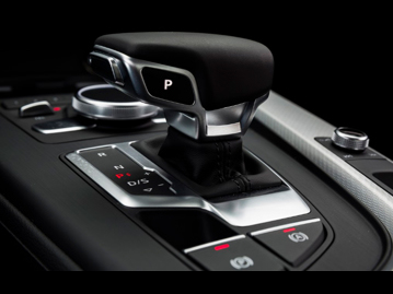 audi a4-20-tfsi-launch-edition-plus-stronic-2016 cambio