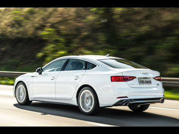 audi a5-20-tfsi-sportback-ambition-plus-quattro-2018 traseira