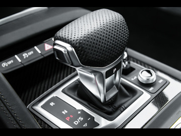 audi r8-52-fsi-plus-s-tronic-quattro-2017 cambio