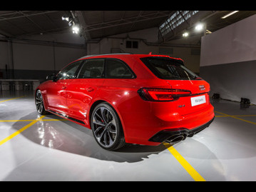 audi rs4-avant-29-v6-tfsi-quattro-2020 traseira