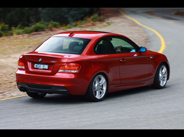 bmw 135i-coupe-2009 traseira