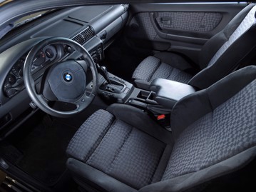 bmw 323ti-compact-25-24v-sport-2000 bancos