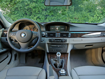 bmw 325i-touring-25-24v-2009 painel