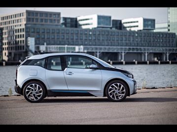 bmw i3-06-hybrid-rex-entry-automatic-2015 lateral