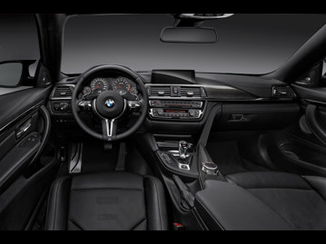bmw m4-30-coupe-2016 painel