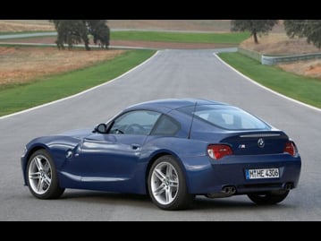 bmw z4-m-coupe-32-2008 traseira