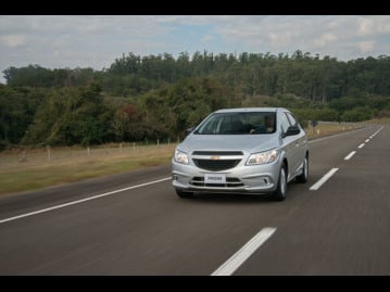 chevrolet prisma-10-spe4-eco-joy-2017 frente