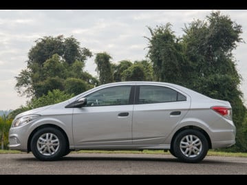 chevrolet prisma-10-spe4-eco-joy-2017 lateral