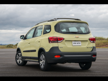 chevrolet spin-activ7-18-flex-aut-2019 traseira