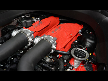 ferrari gtc4-lusso-t-39-v8-2017 motor