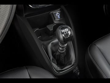 fiat argo-hgt-18-16v-2019 cambio