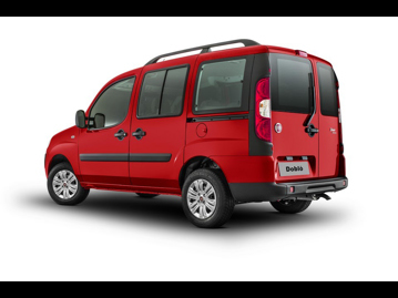 fiat doblo-attractive-14-flex-2016 traseira
