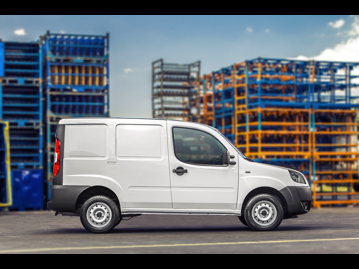 fiat doblo-cargo-18-etorq-flex-2015 lateral