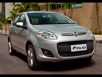 fiat palio-attractive-10-evo-flex-2015 frente