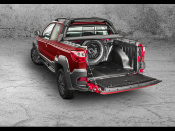 fiat strada-adventure-18-etorq-dualogic-flex-cab-dupla-2017 bagageiro