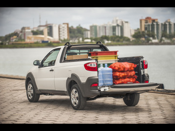 fiat strada-hard-working-14-fire-flex-2017 bagageiro