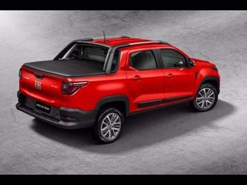 fiat strada-volcano-13-cd-2021 traseira