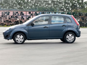 ford fiesta-hatch-se-rocam-16-flex-2014 lateral