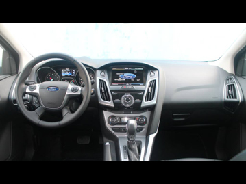 ford focus-hatch-titanium-plus-20-16v-powershift-aut-2015 painel