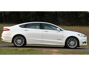 ford fusion-20-16v-hybrid-titanium-aut-2016 lateral