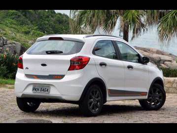 ford ka-hatch-trail-15-16v-flex-4p-2018 traseira