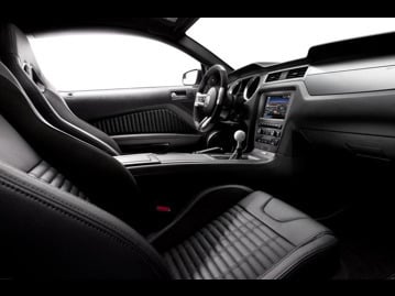 ford mustang-shelby-gt-500-v8-2010 bancos