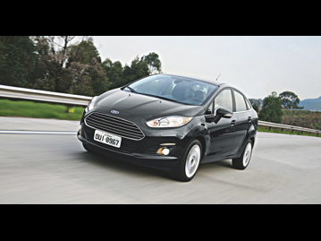 ford new-fiesta-sedan-16-se-2015 frente